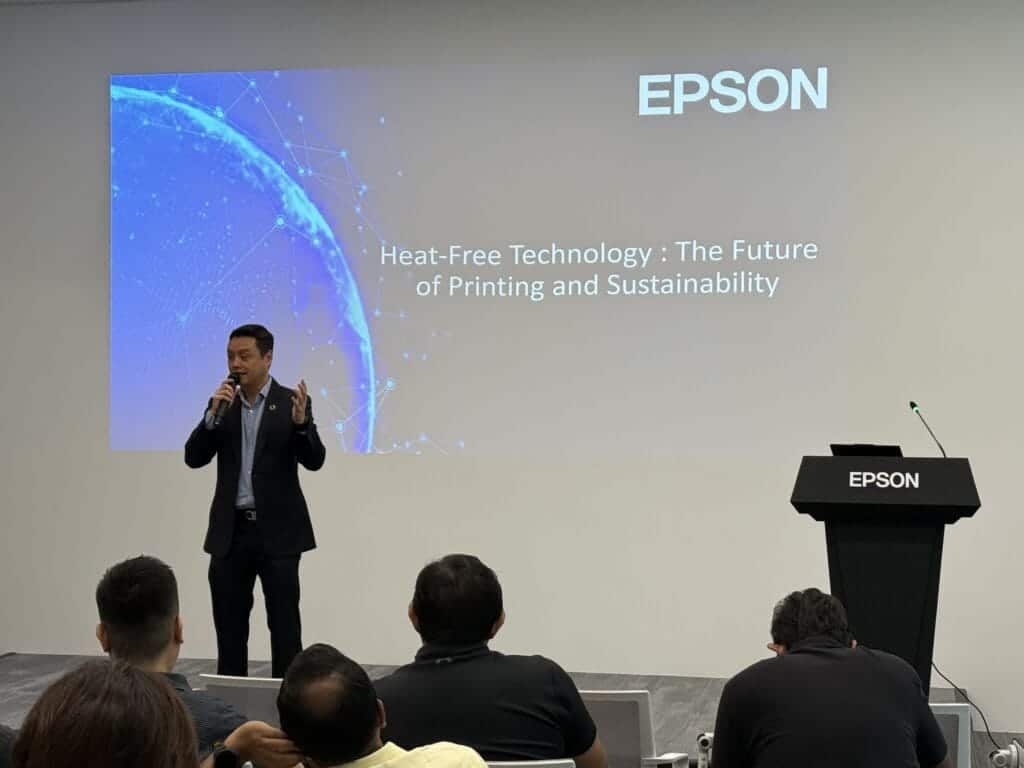 SMU cohort learning about ESG reporting and sustainable business solutions at Epson Singapore.